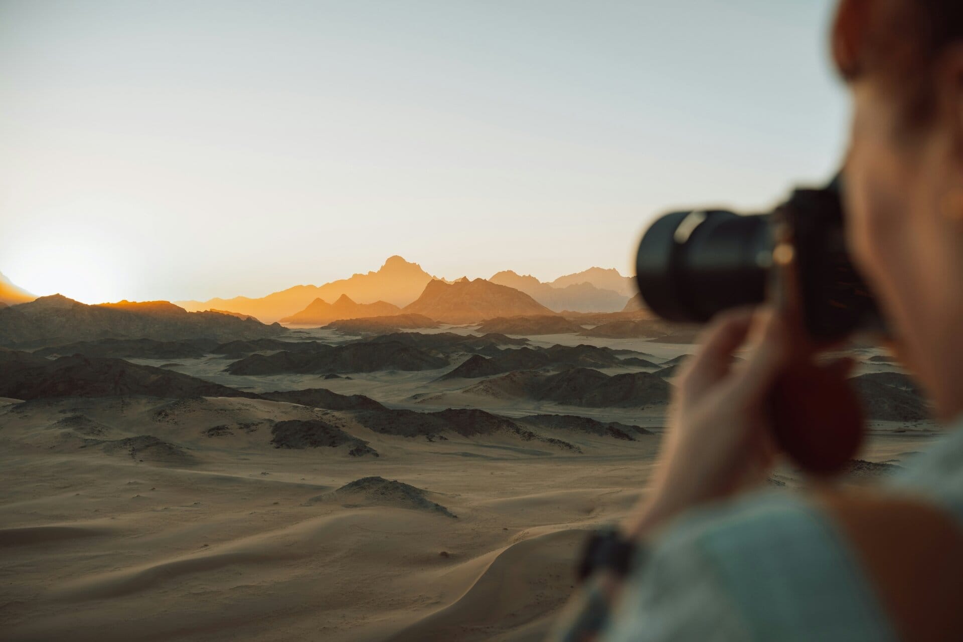 neom axabxua32he unsplash